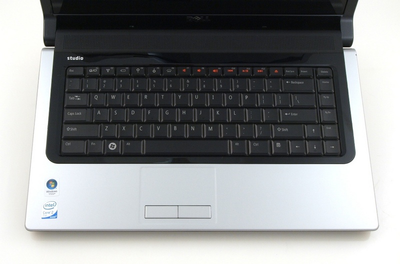 Dell Studio 15 (1555)