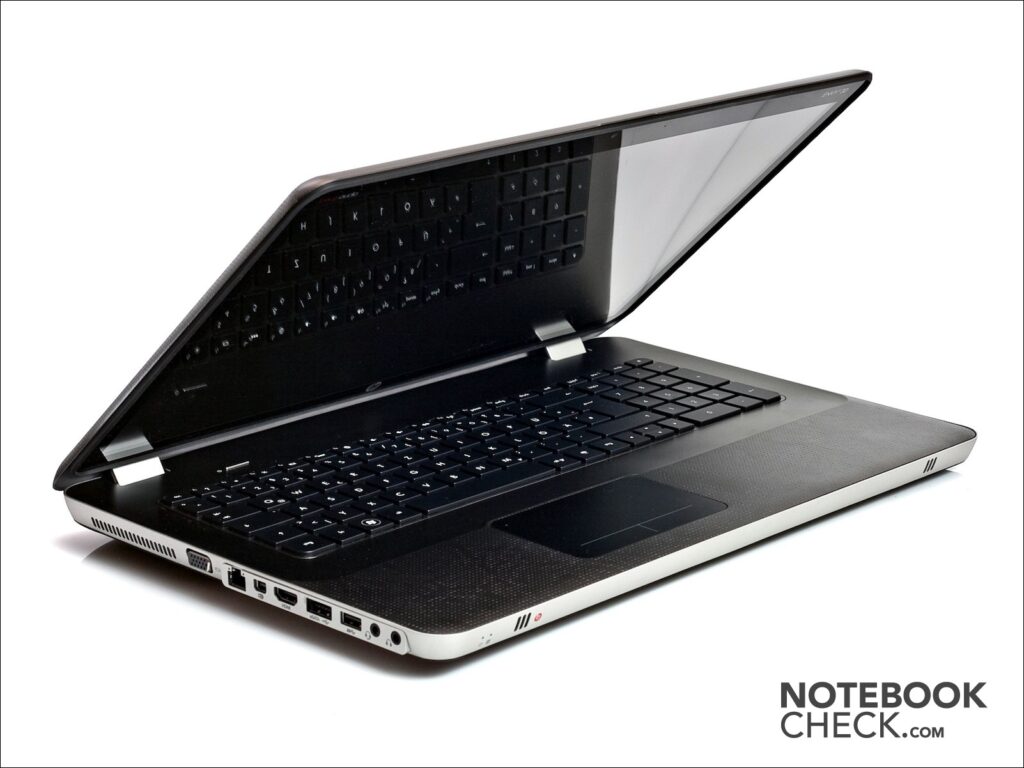 HP Envy 17