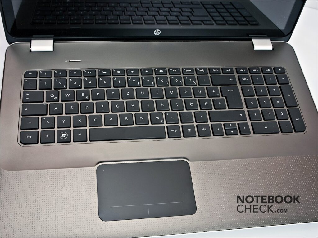 HP Envy 17