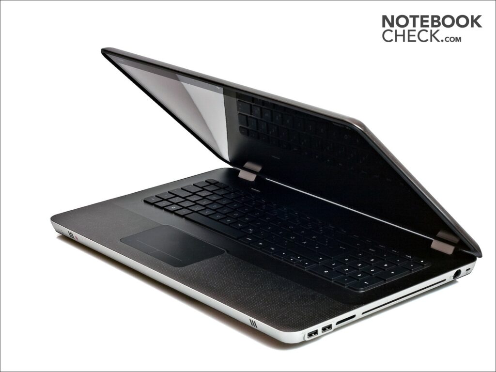 HP Envy 17