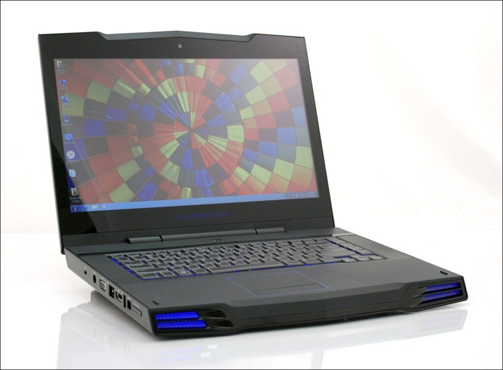 Alienware m15x