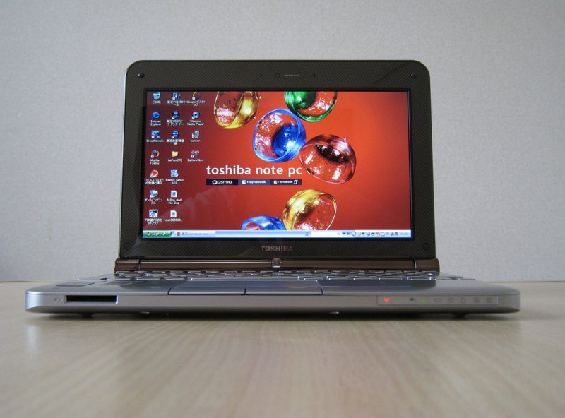 Toshiba NB200