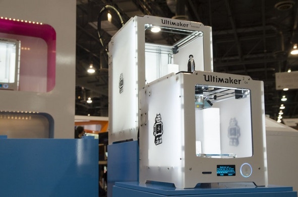 Ultimaker представила два новых 3D-принтера