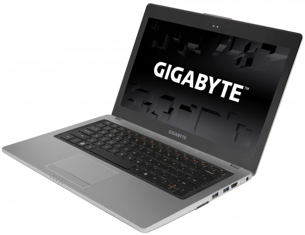 У ультрабука Gigabyte U2442 улучшилась начинка