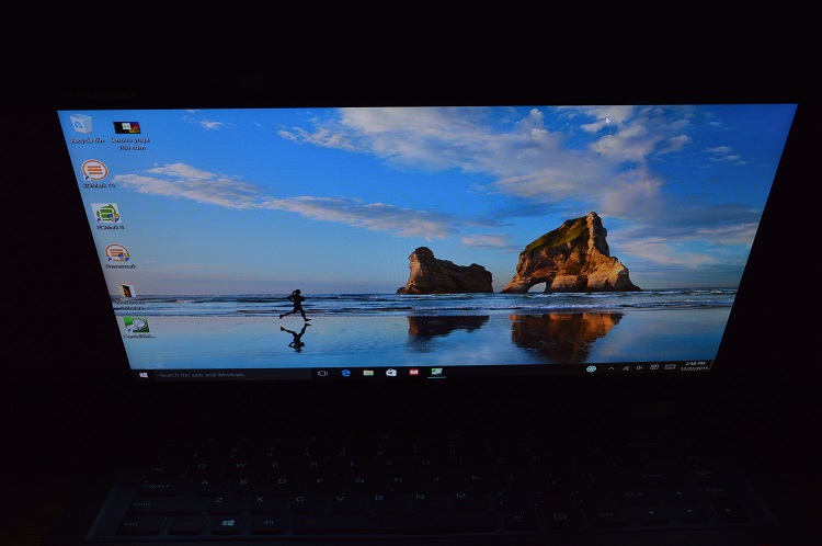 Lenovo Yoga 700 14