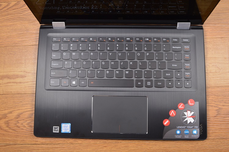 Lenovo Yoga 700 14