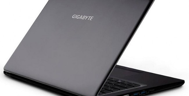 Gigabyte P35X — очень мощный игровой ноутбук