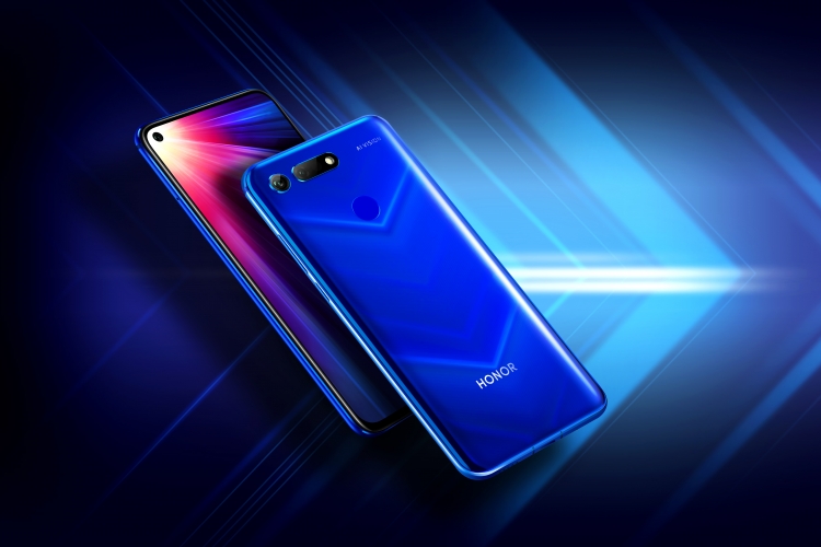 На смартфон Honor View 20 объявлен предзаказ в России