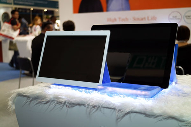 Chuwi SurBook Mini — планшет с подключаемой клавиатурой